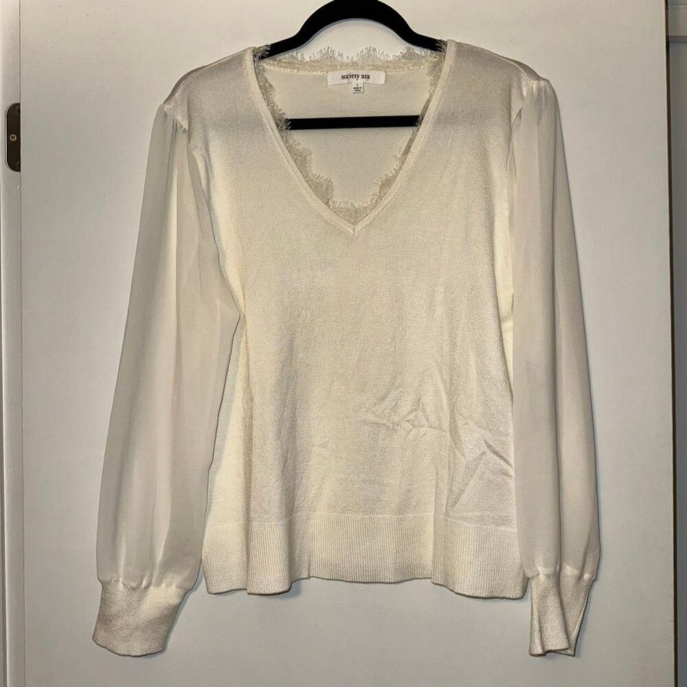 Society 212 Women’s Large Cream Knit Long Sleeve Shirt V Neck Lace Fringe NWT